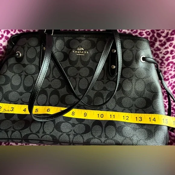 COACH Shoulder Bag,Coach Black Signature Shoulder Bag - Picture 11 of 16